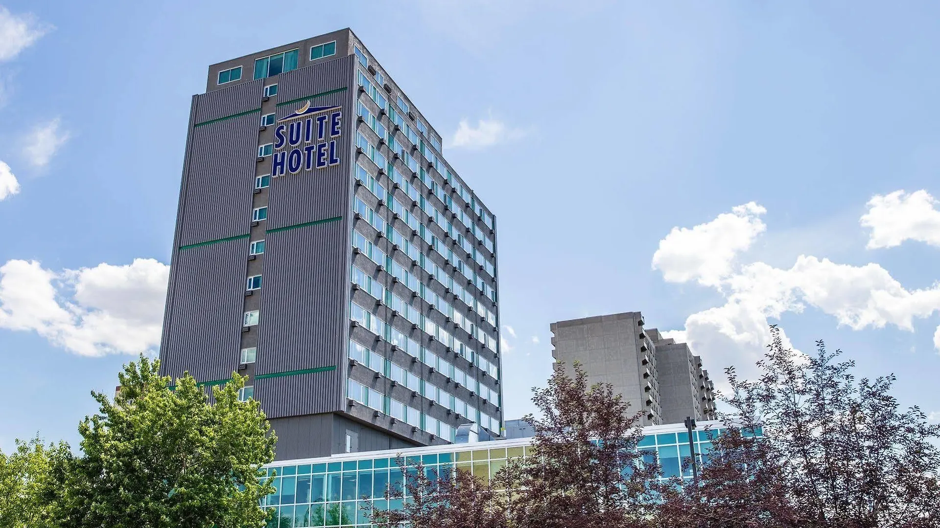 Campus Tower Suite Hotel Edmonton Canada