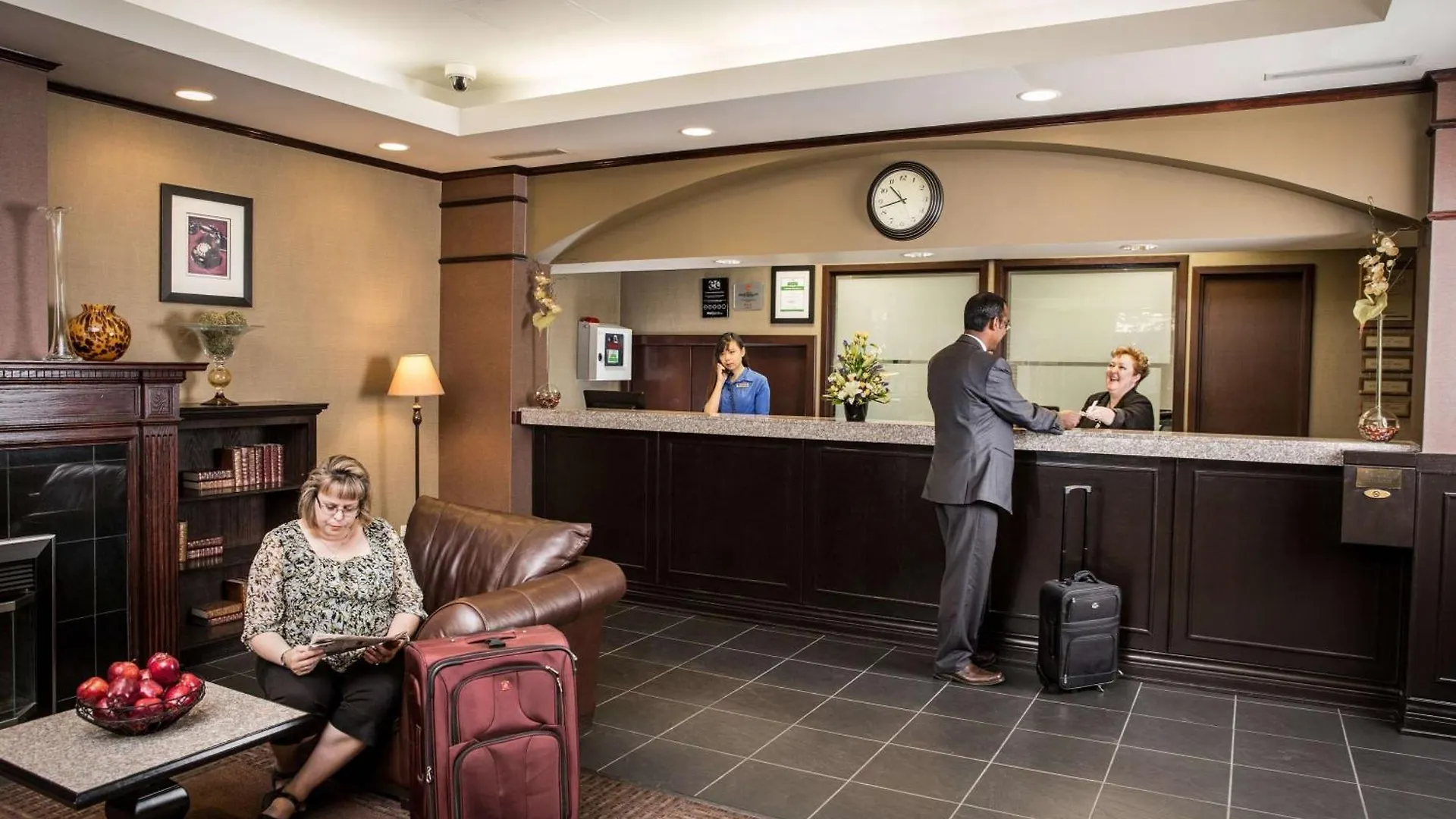 Campus Tower Suite Hotel Edmonton