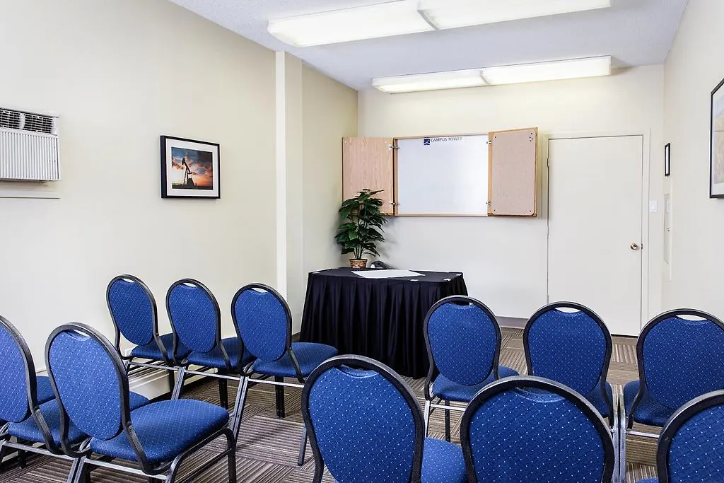 Campus Tower Suite Hotel Edmonton
