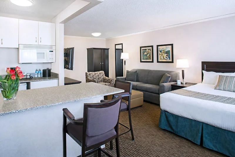 Campus Tower Suite Hotel Edmonton