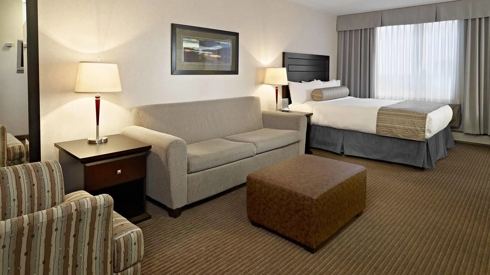 Campus Tower Suite Hotel Edmonton