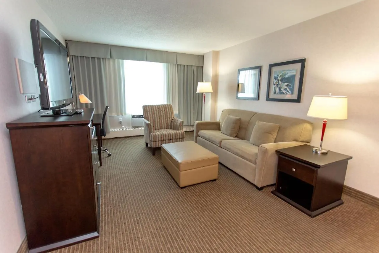 Campus Tower Suite Hotel Эдмонтон 3*,