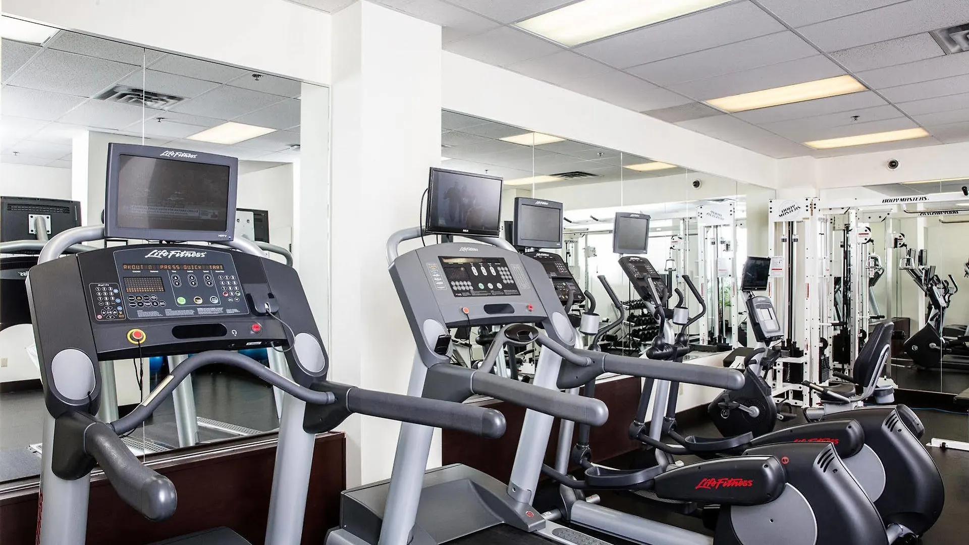 Campus Tower Suite Hotel Edmonton 3*,  Kanada